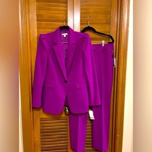 Begonia Bar III Women’s Suit w/ Tags